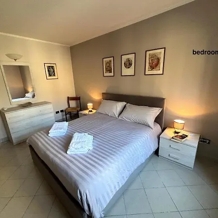 Residenza Piazza Levi Apartmán *