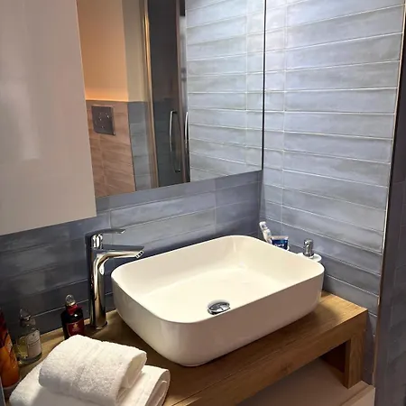 Residenza Piazza Levi Apartmán *